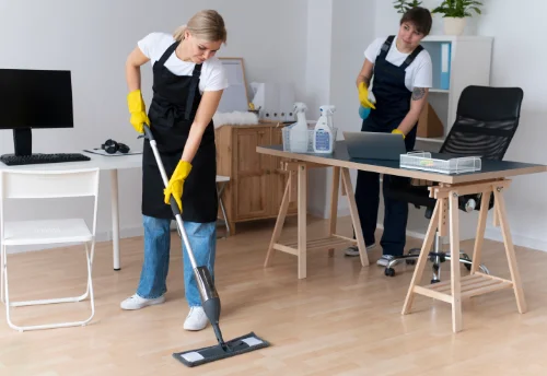 Nettoyage de bureau professionnel à Charnècles